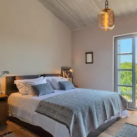 Casa Peru * 罗维尼